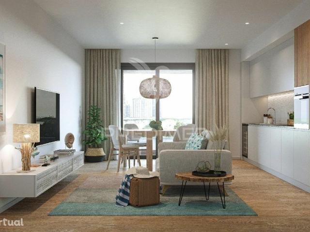 ltimos!Apartamento T2 de Luxo c/piscina e a 200m da praia