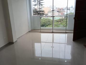 Dpto. de Estreno en Surco