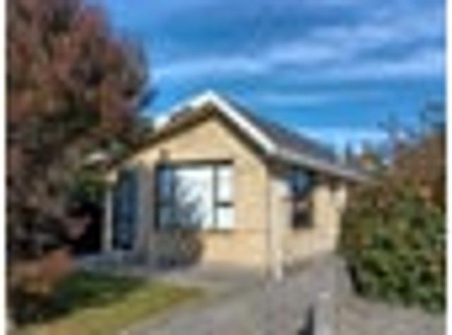Ultimate Convenience – Just Move In!