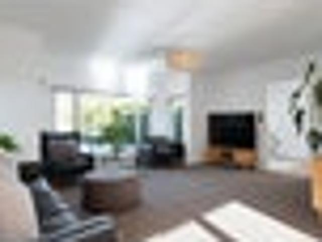 Ultimate Family Home in Stoke!