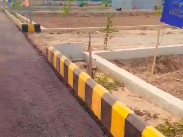 Ultima 107 200 Sq.Yd. Plot in Sector 107 Noida Listing ID: #10032
