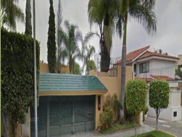 ¡ÚLTIMA! Colinas San Javier Gdl: Zona Elite, Gran Plusvalía y Ahorro Especial Bajo Mercado. !
