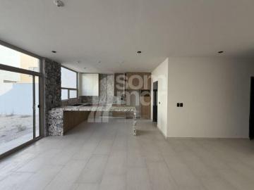 Última casa en VENTA en Exclusivo Fraccinamiento al NORTE – Casa de Piedra