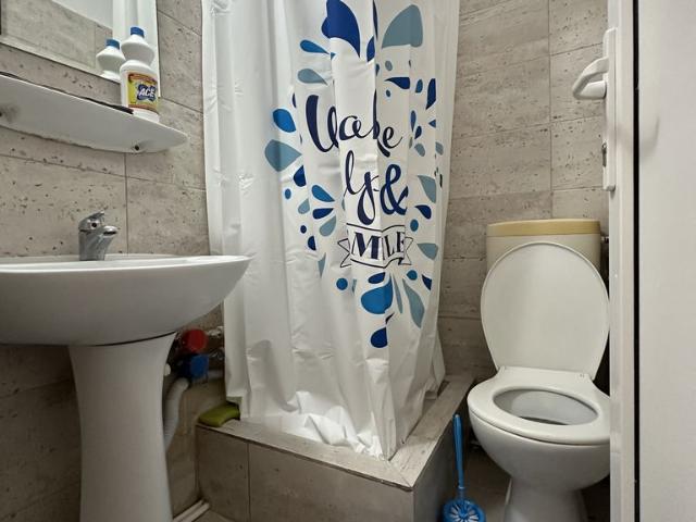 Ultima Garsonieră la Et 3! Poze Reale! Apărătorii Patriei! București!