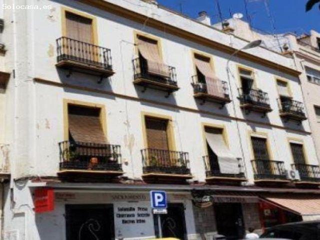 Última vivienda a la venta en Calle Feria!