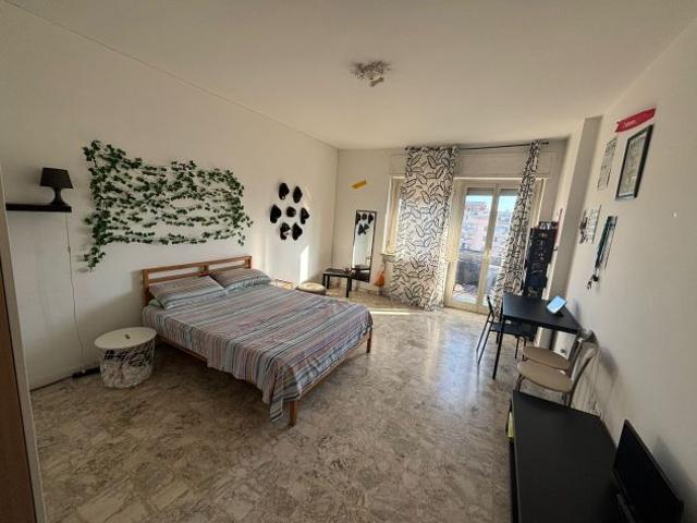 ULTIME 2 CAMERE RIMASTE X STUDENTESSE