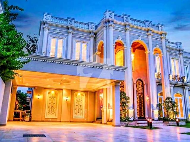 Ultra Lavish Top Notch Masterpiece | Fully Furnished Luxury Bungalow with Swimming Pool | Near Dolmen Mall| 100% Original Deal | DHA Phase 5