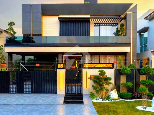 Ultra Lavish Top Notch Masterpiece | Fully Furnished Luxury Bungalow with Swimming Pool | 100% Original Deal | DHA Phase 8