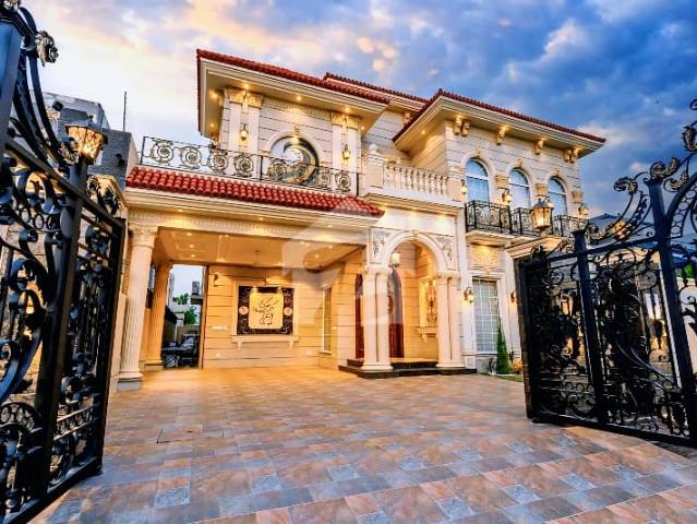 Ultra Lavish Top Notch Masterpiece | Fully Furnished Luxury Bungalow With Swimming Pool | 100% Original Deal | DHA Phase 8