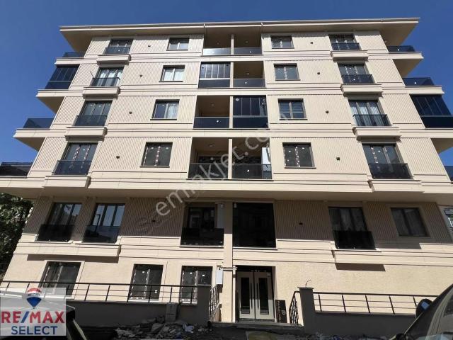 Ultra Lüks Sıfır Oturmaya Hazır Otoparklı Satılık 3+1 Daire