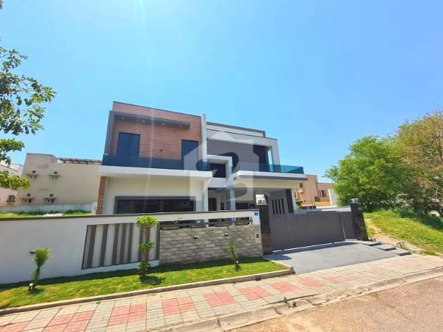 Ultra Luxurious 1 Kanal Designer House For Sale In DHA Phase 2, Islamabad