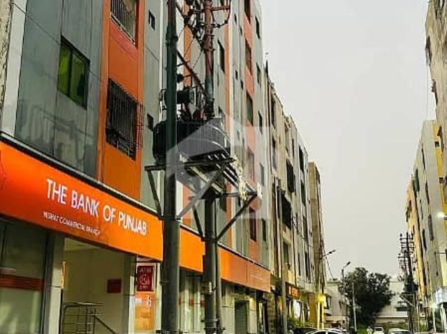 Ultra luxury 3 bedroom apartment for sale nishat commercial, dha phase 6, karachi