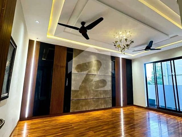 Ultra Luxury 1 Kanal Mansion For Sale Bahria Town, Lahore
