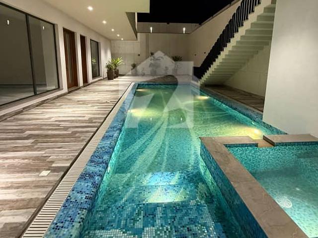 Ultra Luxury House On Sale Decent Finishes