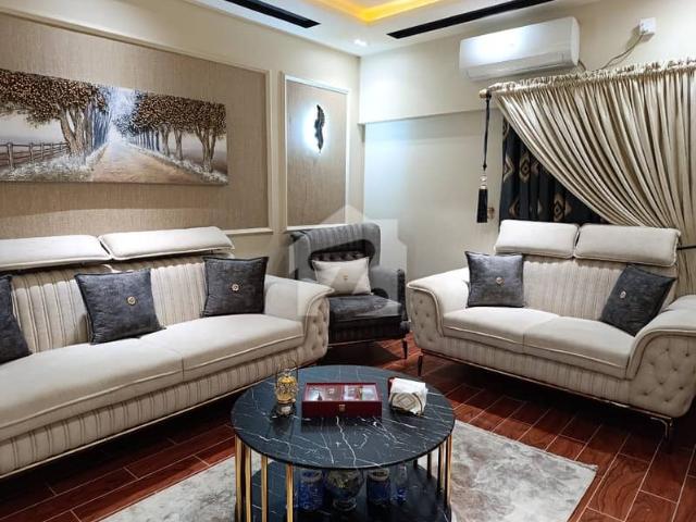Ultra luxury renovated 3 bed dd available for sale