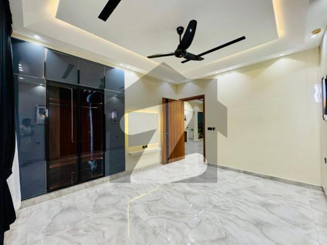 Ultra Modern 10 Marla Double height House For Sale Citi Housing Society