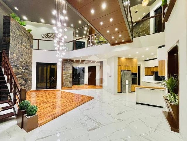 Ultra Modern Designer 1 kanal House Ready For Sale in DHA DEFENSE PHASE 2 ISLAMABAD
