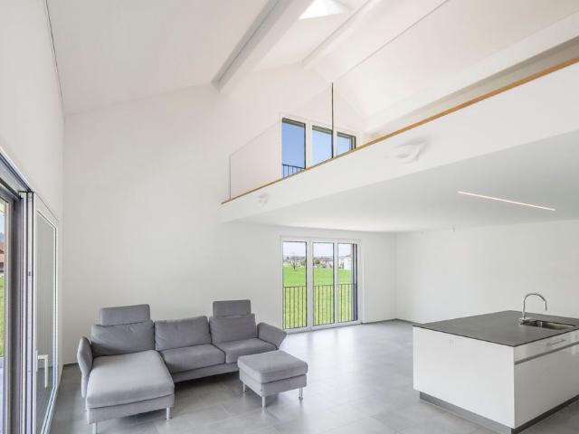 Ultra modern duplex apartment with a view of the countryside