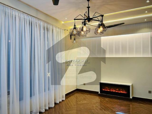Ultra Modern House 10 Marla In EE Ext Block Available For Sale In Phase 3 Citi Housing Society