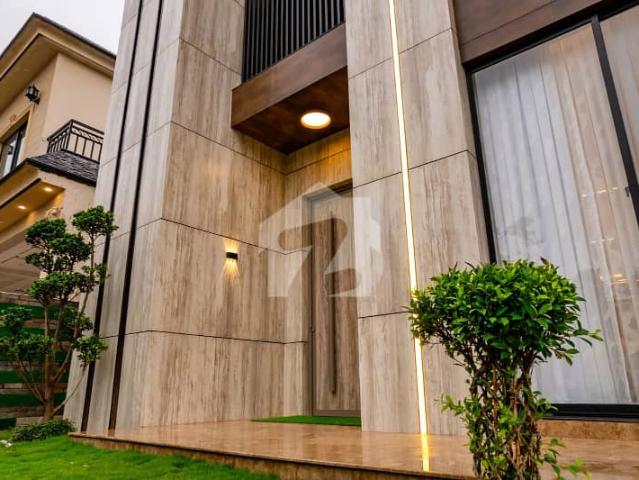 Ultra Modern House For Sale