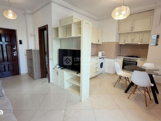 Ultracentral, 3 camere ready to move, parcare, terasa exceptionala