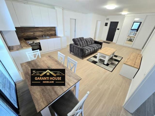 Ultracentral, prima inchiriere, apartament cu 3 camere, terasa