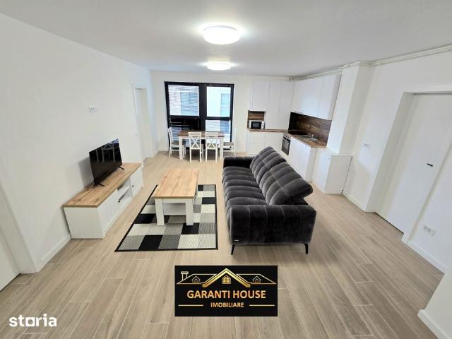 Ultracentral, prima inchiriere, apartament cu 3 camere, terasa, 550€