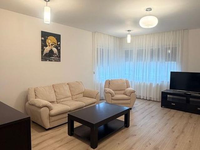 Ultracentral – Zona Hollosi Casă tip duplex de închiriat!