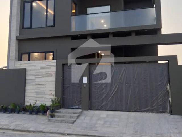 Ultraluxe signature living: brand new 300 sq yd architectural bungalow for sale on sahil street, dha phase 8