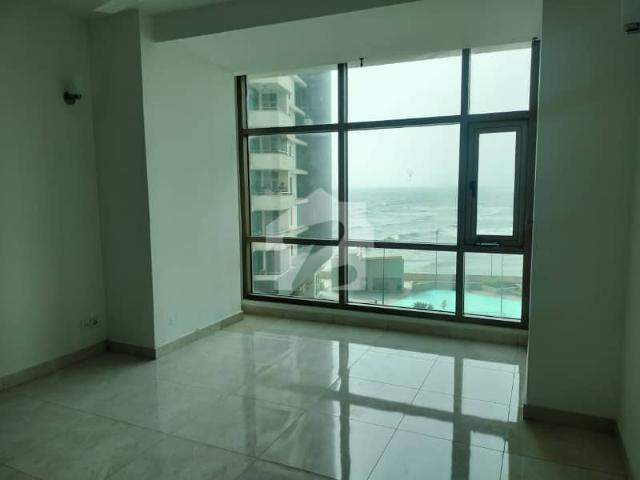 Ultraluxe waterfront residence: 4 bedroom sea facing apartment for rent in pearl tower, emaar crescent bay