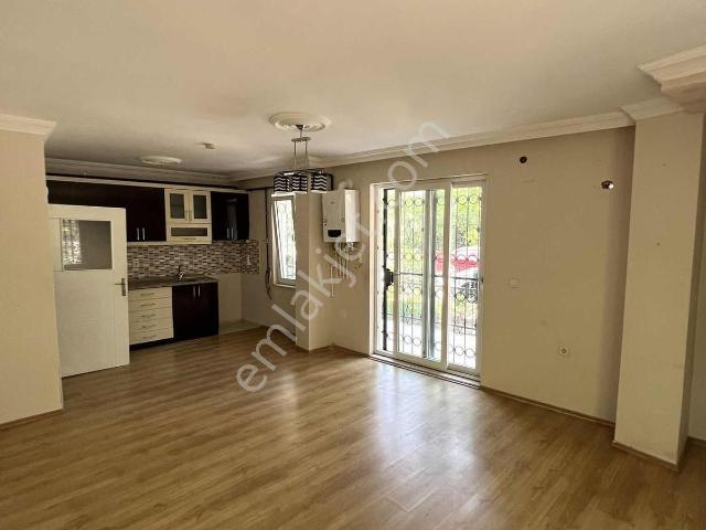Uluç Mahallesinde Kiralık 1+1 Boş Daire