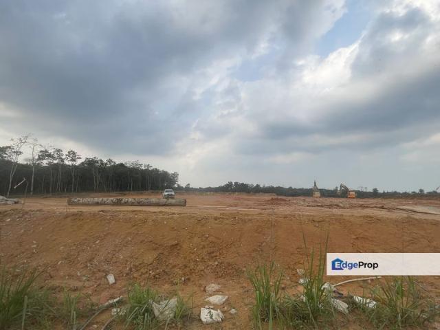 Ulu Tiram medium industrial land for sale