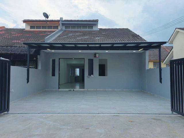 Ulu Tiram SINGLE TERRACE HOUSE Puteri Wangsa Fully Renovated