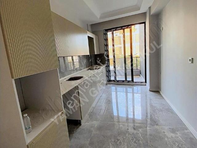 Ulucami Mah. Cumartesi Pazarı Karşısında Satılık Sıfır Daire