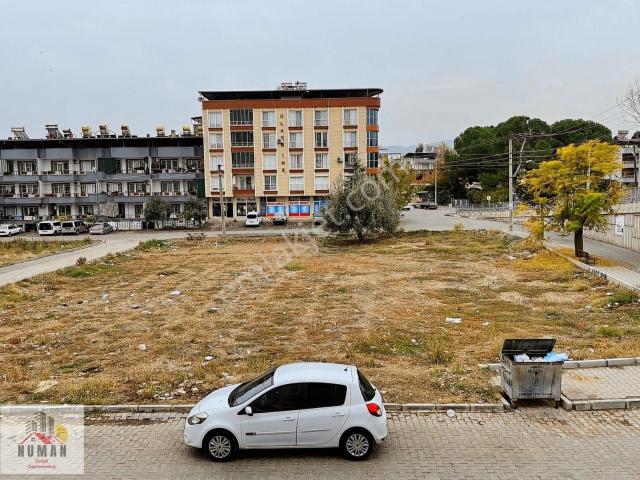 Ulucami Mah. Sayın Sokakta Dükkan Üstü Satılık 3+1