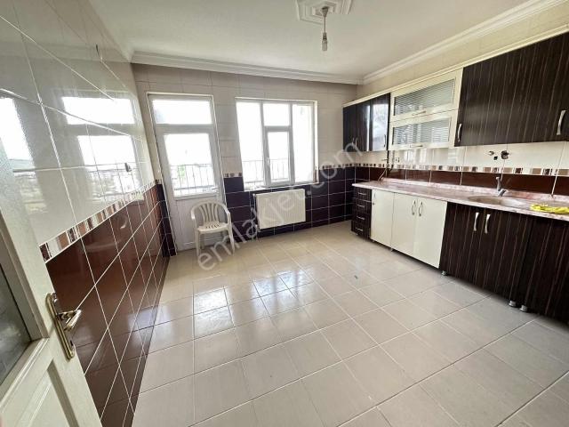 Ulukentte Şehir Hastahanesine Yakın 3+1 Kiralık Daire