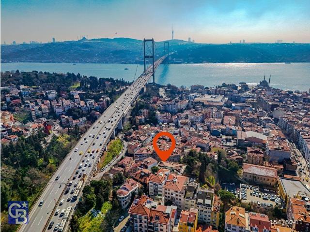 Ulus Ortaköy Arasında Boğaz Manzaralı 3.5+1 Satılık Daire