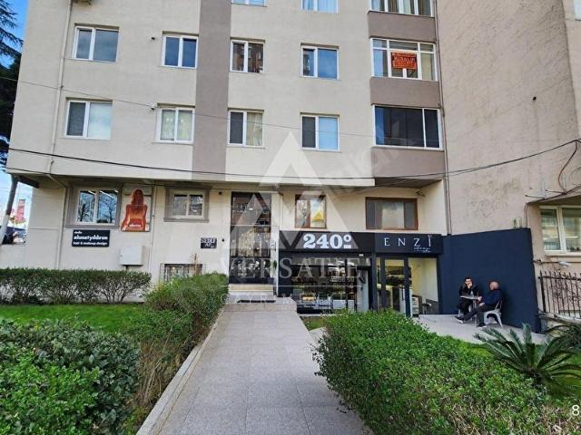 Ulus Adnan Saygun Caddesi Üzerinde Yüksek Giriş Kiralık Ofis