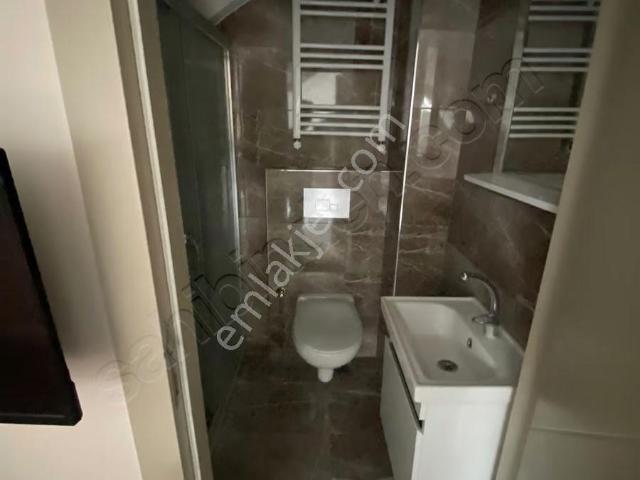 Ulus Caddesi Yakını 1+1 Klimalı Kiralık Apart