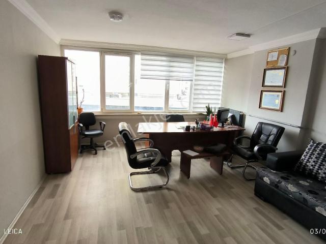 Ulus Rüzgarlı'da Yapılı, Ferah, Ara Katta, Mutfaklı, Satılık 1+1