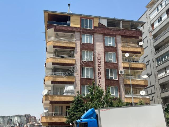 Ulusbey Den Doğukente 3+1 Yüksek Giriş