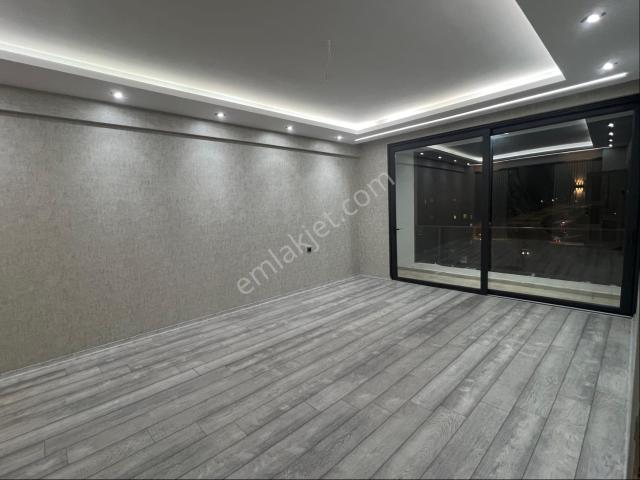 Ulusbey Den Site İçinde 2+1 Full Yapılı Ara Kat
