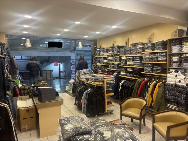 Ulus/tahsin Piyale İşhanı'nda/50 M2/yapılı/devren Kiralık Mağaza