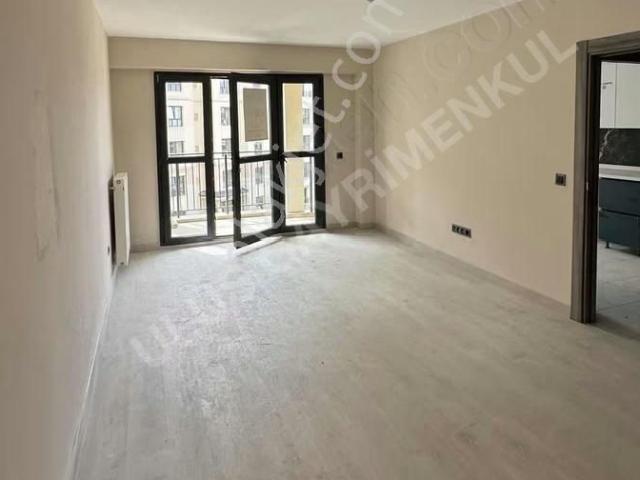 Ulus'tan Selçuklu'da 2+1 82m2 4.kat Borçsuz Hazır Oturum Daire