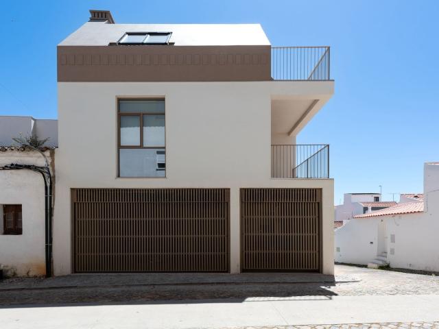 Um apartamento único, projetado por arquiteto, com uma atmosfera exclusiva