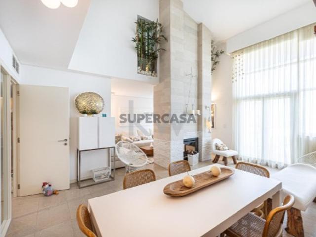 Apartamento T2 Duplex em Troia