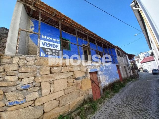 UM NEGÓCIO, DUAS CASAS!