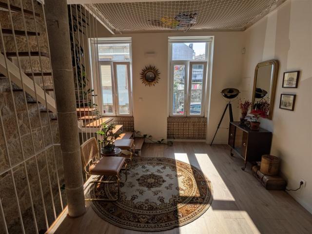 Uma propriedade elegante, renovada e preservada, no coração. 180m² Porto
