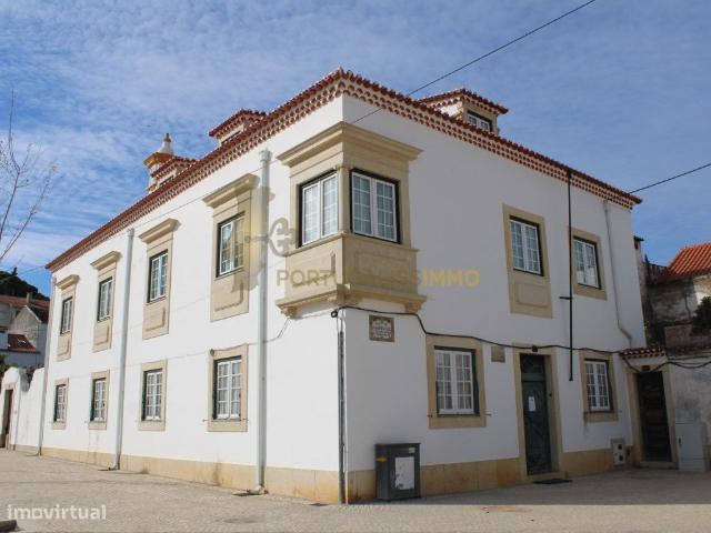 Uma propriedade nica no corao da Cidade Templria de Tomar