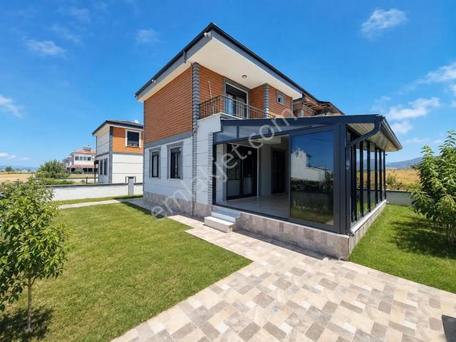 Umas Solutıon'dan Müstakil Bahçe Kullanımlı Dublex 2+1 Villa